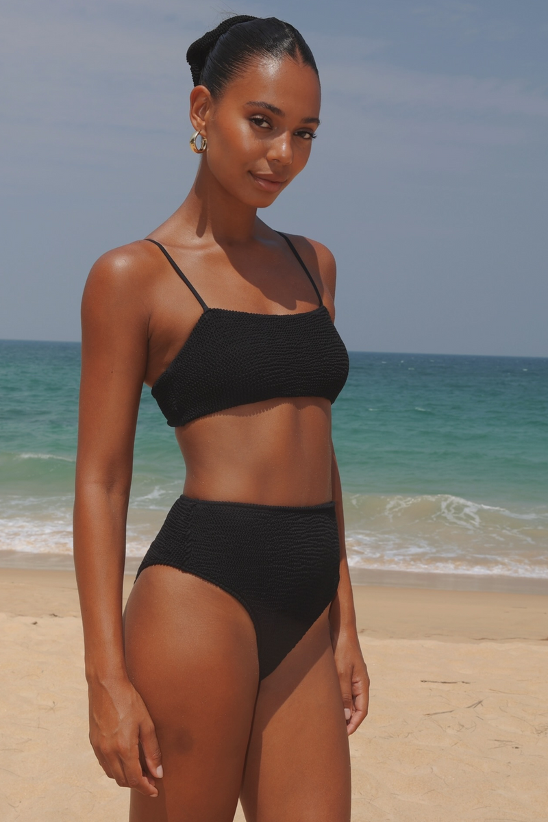 'Black' Scrunch Crop Bikini Top