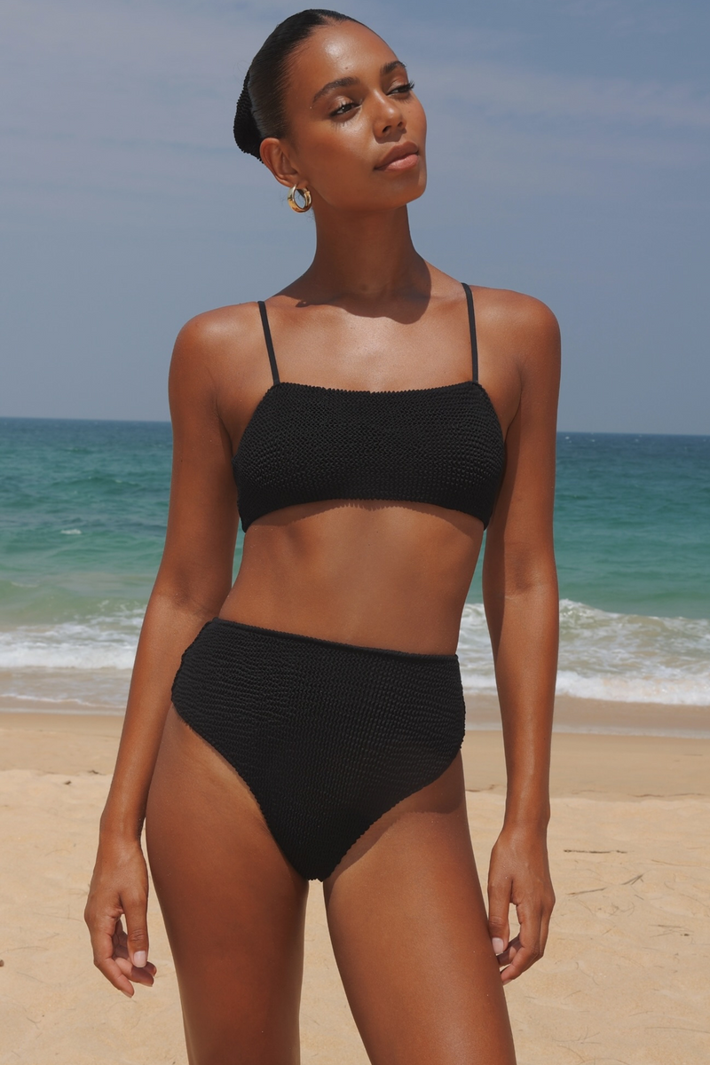 'Black' Scrunch Crop Bikini Top