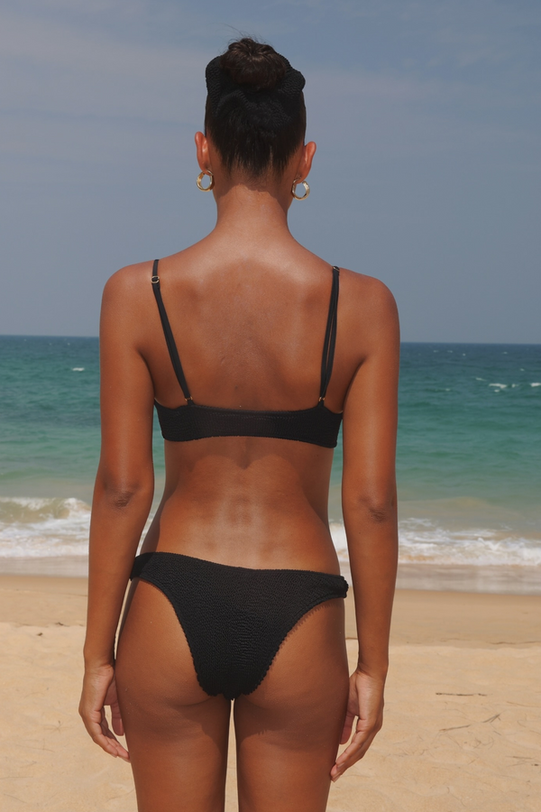 'Black' Scrunch Underwire Bikini Top